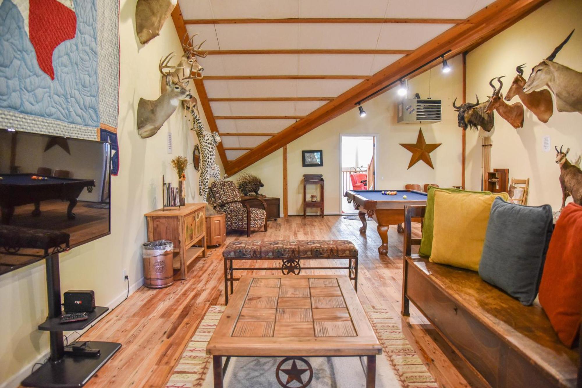 River Lyric Lodge - Formerly Double Dog Red River Extérieur photo